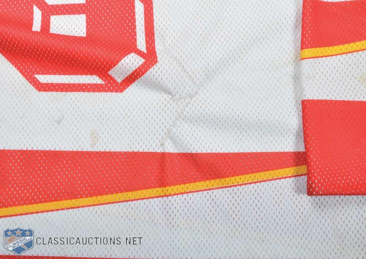 Darius Kasparaitis Game-Worn Autographed Legends Classic Jersey - Limited  Edition - NHL Auctions