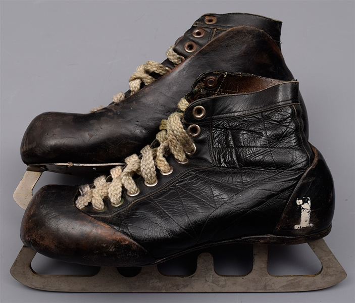 Vintage Pair of Bauer Pro-Style Goalie Skates