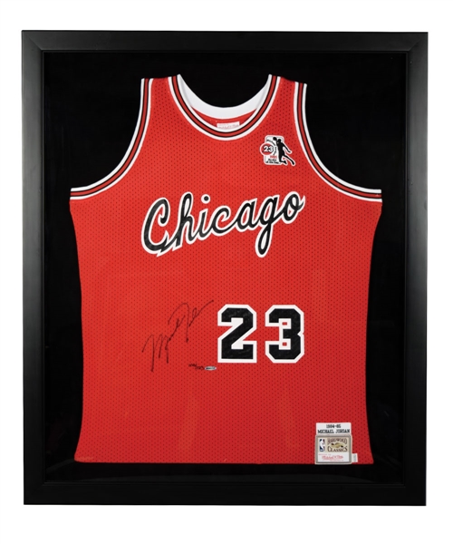 Michael Jordan 1984-85 Chicago Bulls Signed ROY Limited-Edition Framed Jersey #100/123 with UDA COA (40 1/4" x 34 1/4")