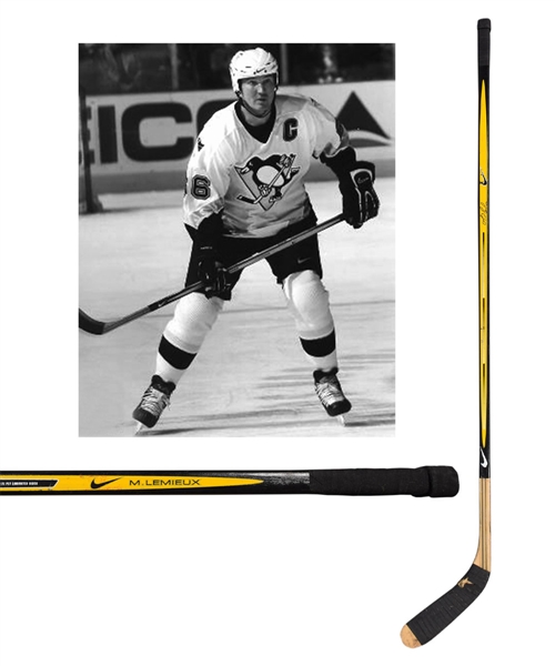 Mario Lemieuxs Early-2000s Pittsburgh Penguins Signed Nike Quest 3 Game-Used Stick