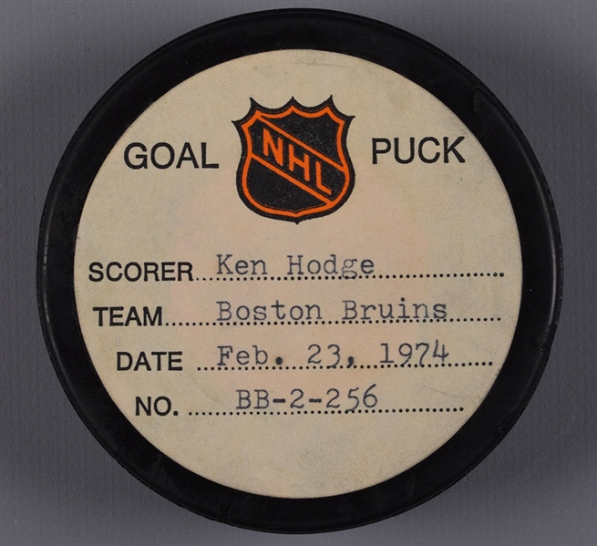 Ken Hodges Boston Bruins February 23rd 1974 Goal Puck from the NHL Goal Puck Program - Assisted by Bobby Orr! - 40th Goal of Season / Career Goal #247