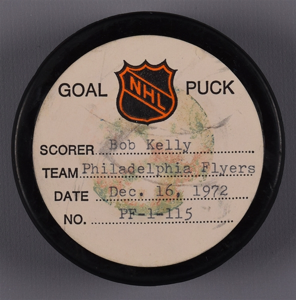 Bob Kellys Philadelphia Flyers December 16th 1972 Goal Puck from the NHL Goal Puck Program - 6th Goal of Season / Career #34