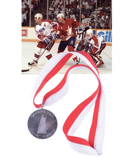 1991 Canada Cup International Hockey Tournament Silver Medal Won by Team USA