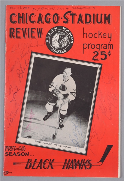 Montreal Canadiens 1959-60 Team-Signed Chicago Stadium Program Including Deceased HOFers Blake, Moore, Beliveau and Harvey