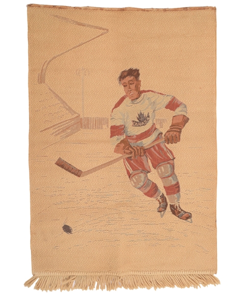 Vintage 1950s Team Canada Hockey Tapestry/Rug (27" x 38") 