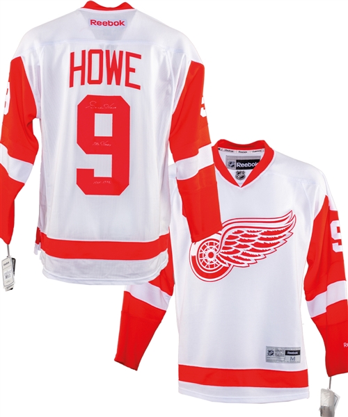 Gordie Howe Signed Detroit Red Wings Captains Jersey with LOA - "Mr. Hockey" and "HOF 1972" Annotations