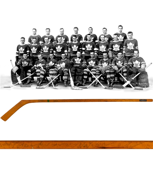 Toronto Maple Leafs 1939-40 Team-Signed Full Size Stick by 23 Including 6 Deceased HOFers - Stanley Cup Finalists!