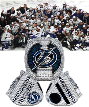 2019 Stanley Cup Series Championship Ring Replica, with Display