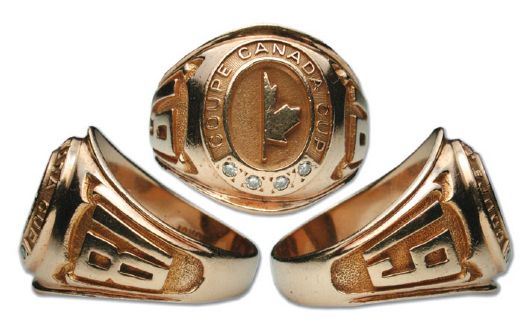 Marcel Dionnes 1981 Canada Cup Gold Ring