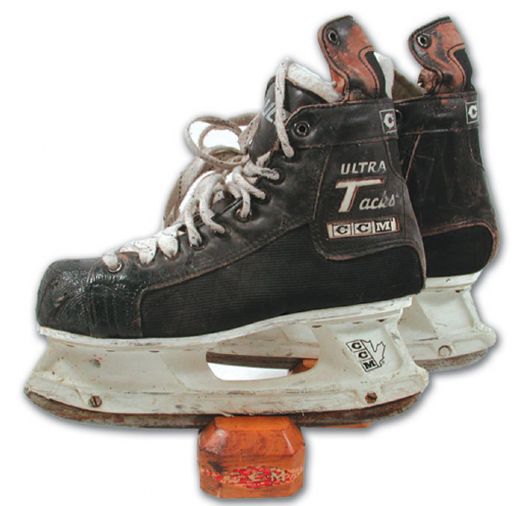 Marcel Dionnes Game Used Skates & Game Used Stick #2