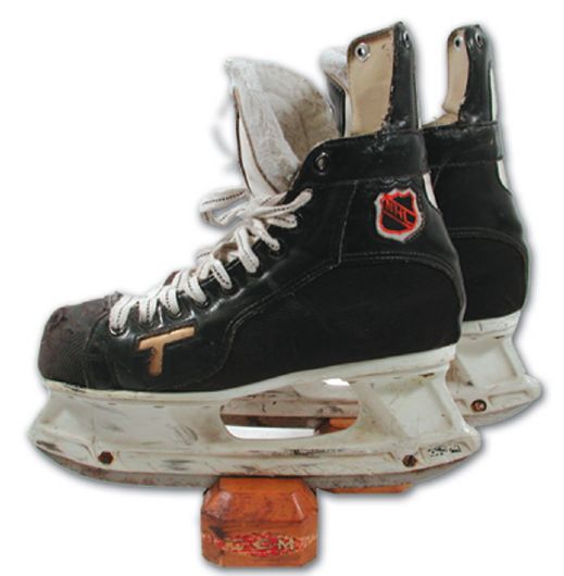 Marcel Dionnes Game Used Skates & Game Used Stick #6