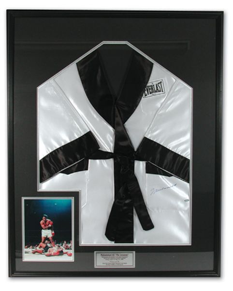 Bobby Hulls Muhammad Ali Autographed Boxing Collection