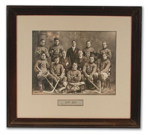 1912-13 Framed Hockey Team Photo (18" x 20")