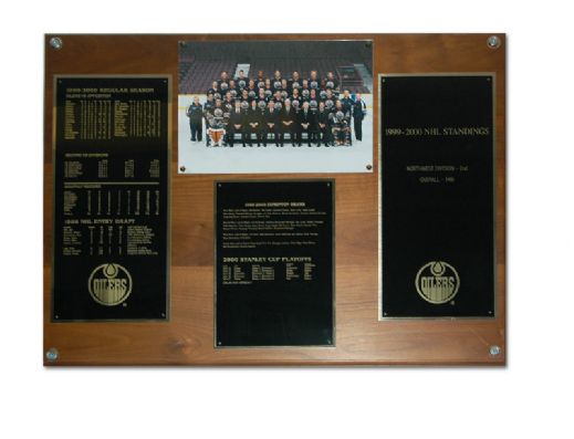 1999-2000 Edmonton Oilers Team Photo Plaque From Locker Room