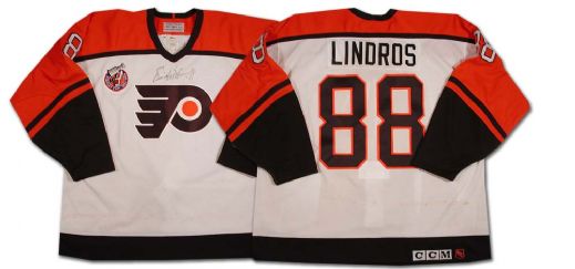 1992-93 Eric Lindros Autographed Philadelphia Flyers Jersey