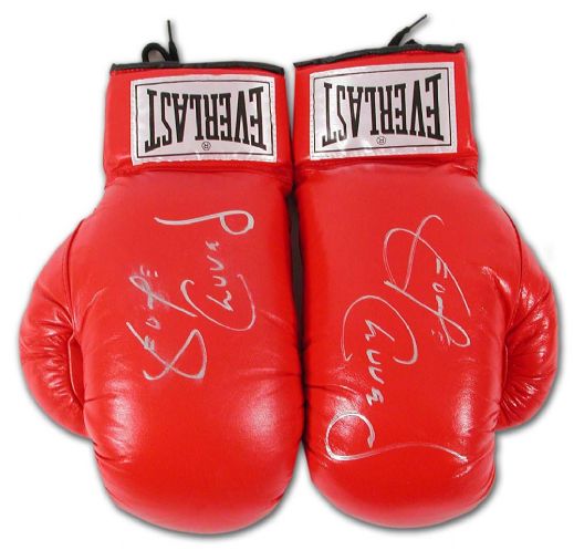 George Chuvalo Autographed Boxing Gloves