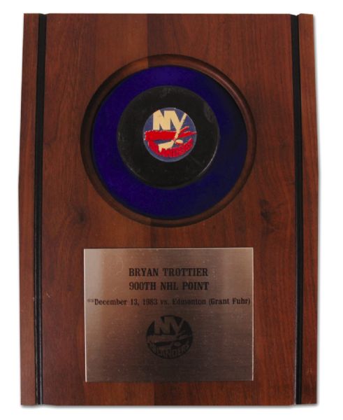 Bryan Trottier’s N.Y. Islanders 900th Point Puck