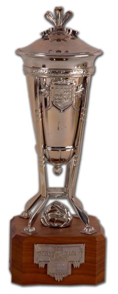 Gilles Meloche’s 1991-92 Pittsburgh Penguins Prince of Wales  Trophy (13’)