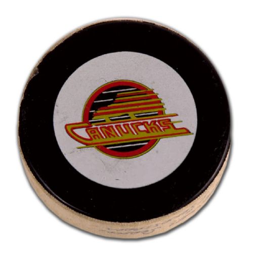 Rob Blake’s 1st NHL Goal Puck Assisted by Wayne Gretzky!