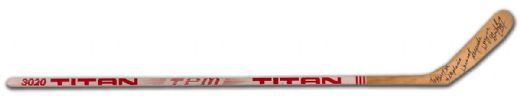 1981-82 Wayne Gretzky Autographed Titan Stick