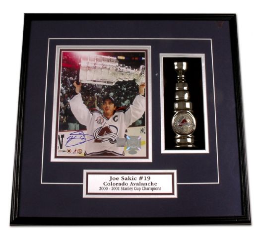 Joe Sakic Autographed Photo & Stanley Cup Framed Display (19” x  20”)