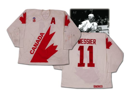 Mark Messier’s 1991 Canada Cup Photo Matched Game Worn Team Canada  Jersey