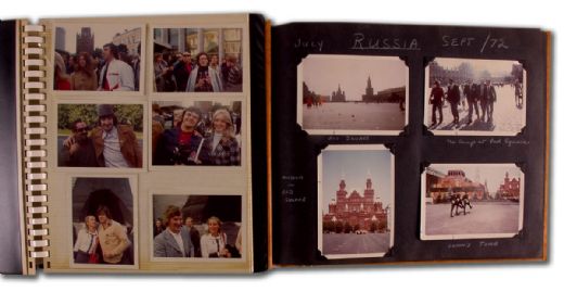 Alan Eaglesons 1972 Moscow Photo Albums & Team Canada Crest Collection