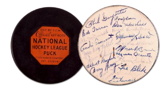 1958-59 Montreal Canadiens Team Signed Original Six Puck Including Plante, Harvey, Blake +++