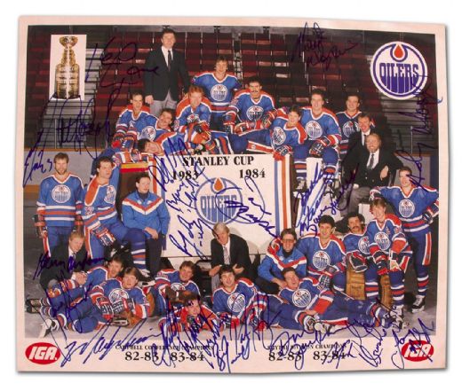 1983-84 Edmonton Oilers Team Photo Autographed by 22