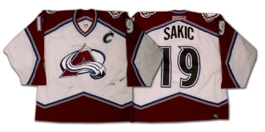 Joe Sakic’s 2003-04 Colorado Avalanche Playoffs Game Worn Milestone Goal Jersey