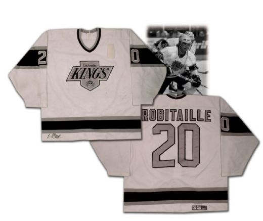  Luc Robitaille’s Late-1980s Los Angeles Kings Autographed Game Worn Jersey