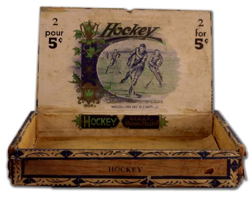Circa 1930s Hockey Cigar Box & 1907 Magazine