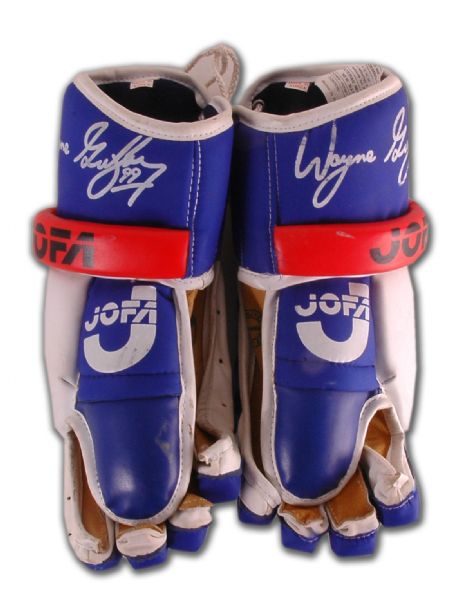 1980s Wayne Gretzky Edmonton Oilers Jofa Endorsed Hockey Gloves