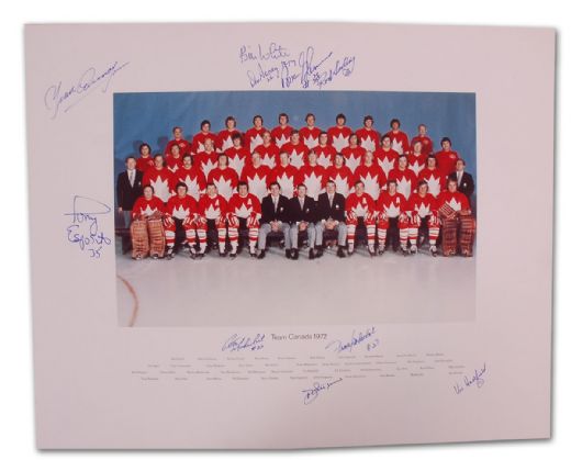 1972 Team Canada Team Photo Autographed by 10