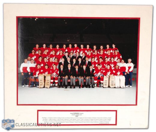 1987 Team Canada Photo & Team Canada Crest