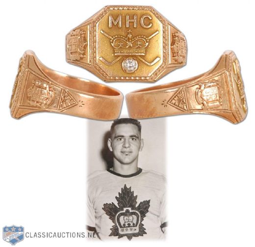 Bob Baun’s 1954-55 Toronto Marlboros Gold Ring