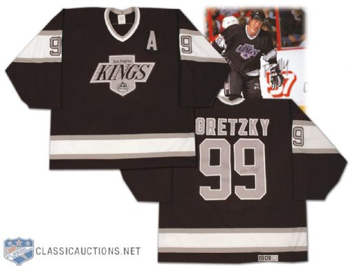1988-89 Wayne Gretzky Los Angeles Kings Autographed Game Worn Jersey