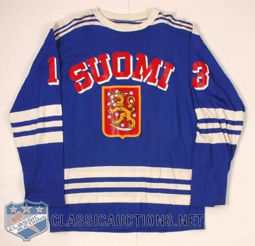 Circa 1976 Finnish National Hockey Team Souvenir Jersey