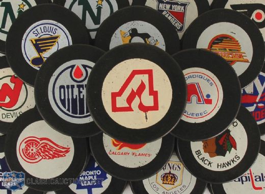 1980s Inglasco Approved Factory Boxed Puck Collection of 21