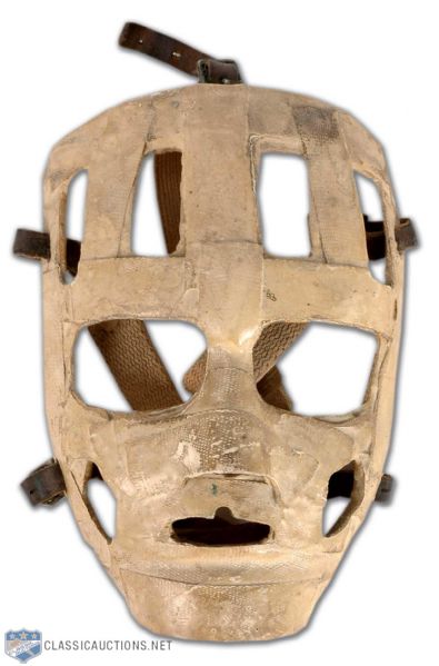 Superb Bob Perani Flint Generals Fiberglass Goalie Mask