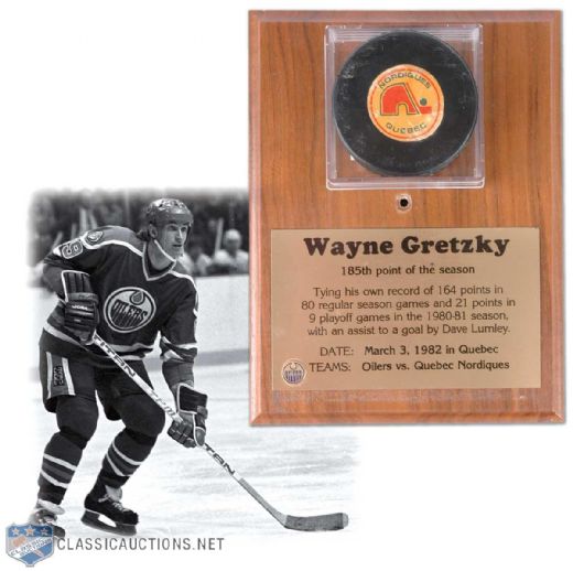 1981-82 Wayne Gretzky 185th Point of the Season Milestone Goal Puck