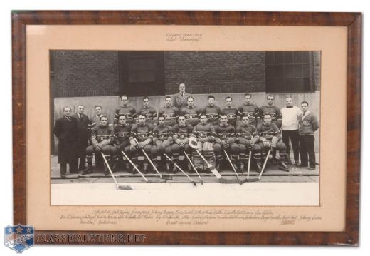 1938-39 Montreal Canadiens Framed Team Photo by Rice (17" x 25 1/8")