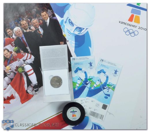 Team Canada 2010 Winter Olympics Memorabilia Collection of 6
