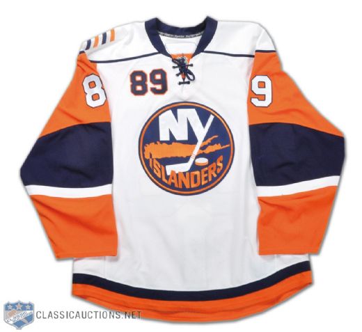 Mike Comrie 2008-09 New York Islanders Game-Worn Jersey