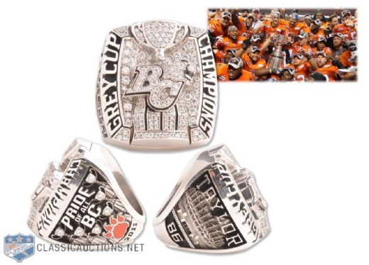 Courtney Taylors 2011 BC Lions Grey Cup Championship 10K Gold Ring