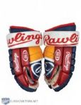 Brett Hulls Mid-1990s St. Louis Blues Rawlings Game-Used Gloves