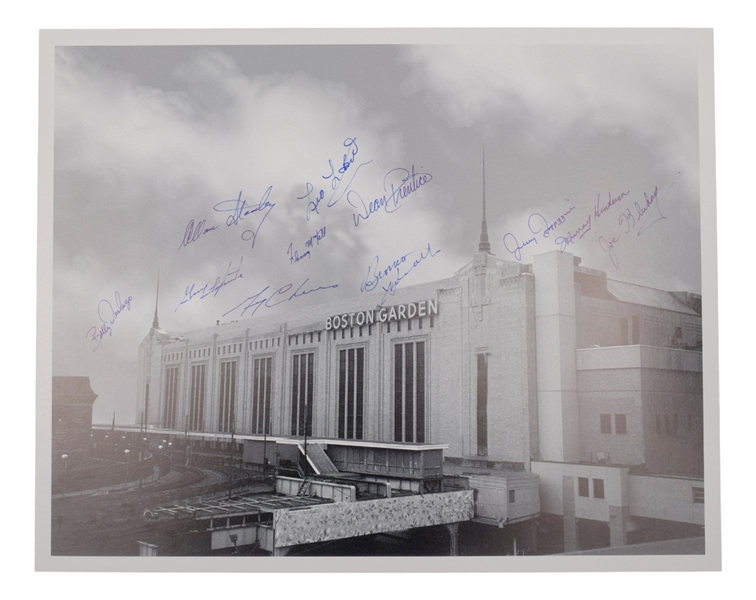 Boston Garden Photo Signed by 11 Former Boston Bruins Players (16" x 20")