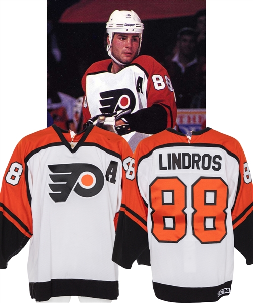 Eric Lindros 1993-94 Philadelphia Flyers Game-Worn Alternate Captains Jersey from His Personal Collection with his Signed LOA - 44-Goal / 97-Point Season! - Ripped Collar From Fight!