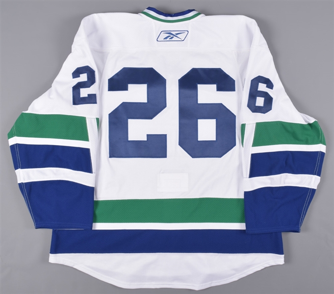 canucks 40th anniversary jersey