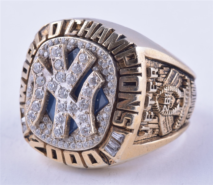 New York Yankees 2000 World Series Championship Limited-Edition Replica Ring
